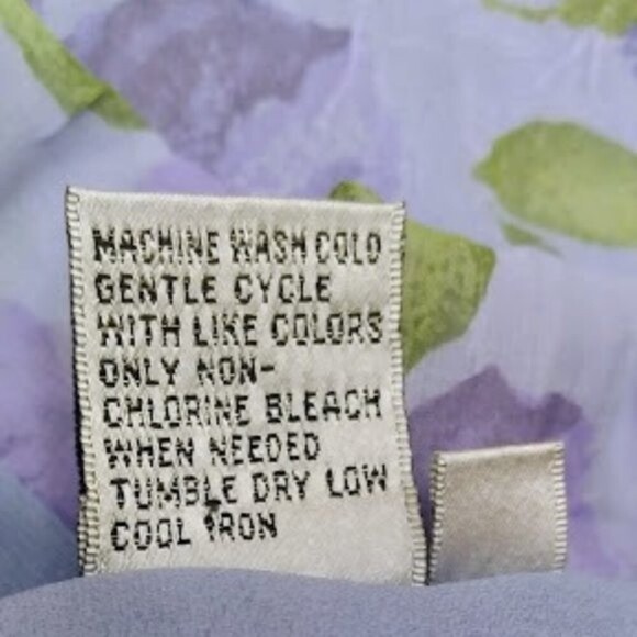 Style & Co. Collection Floral Short Sleeve Light Blue Button Up Top Size 12P - Picture 14 of 15